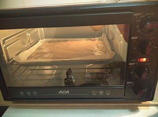 长颈鹿<a href=zt/qifengdg target=_blank><u>戚风蛋糕</u></a>卷