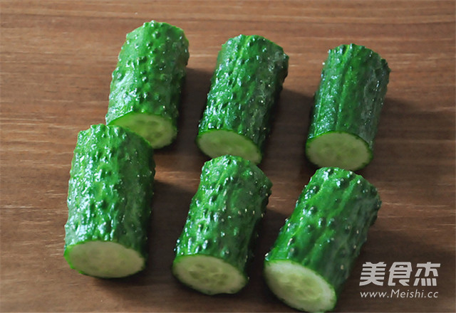 翠竹报春——虾仁小炒的做法