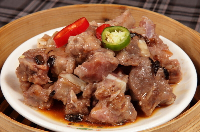 豉汁蒸<a href=/shicai/rouqin/PaiGu/index.html target=_blank><u>排骨</u></a>1