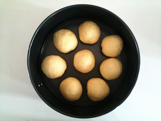 <a href=/shicai/mimian/HongDou/index.html target=_blank><u>红豆</u></a>沙<a href=/shicai/mimian/MianBao/index.html target=_blank><u>面包</u></a>