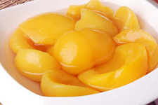 如何自制黄<a href=/shicai/guopin/Tao/index.html target=_blank><u>桃</u></a>罐头