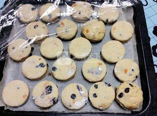 <a href=/shicai/guopin/LanMei/index.html target=_blank><u>蓝莓</u></a>果干杂粮司康