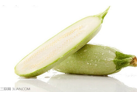 <a href=/shicai/shucai/XiHuLu/index.html target=_blank><u>西葫芦</u></a>是什么及怎么吃
