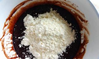 布朗尼<a href=/shicai/guopin/YaoGuo/index.html target=_blank><u>腰果</u></a>脆曲奇