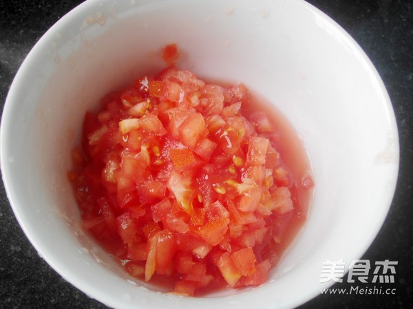 <a href=/shicai/rouqin/ZhengJi/index.html target=_blank><u>鸡肉</u></a>焗小<a href=/shicai/mimian/MiFan/index.html target=_blank><u>米饭</u></a>的做法