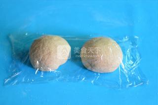 全麦<a href=/shicai/mimian/MianBao/index.html target=_blank><u>面包</u></a>