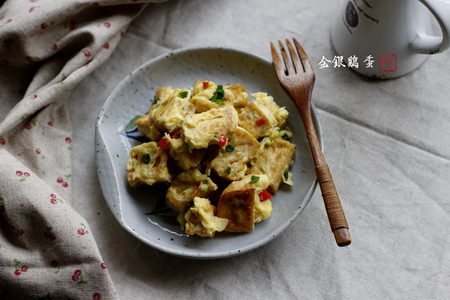 金银<a href=/shicai/mimian/DouFu/index.html target=_blank><u>豆腐</u></a>