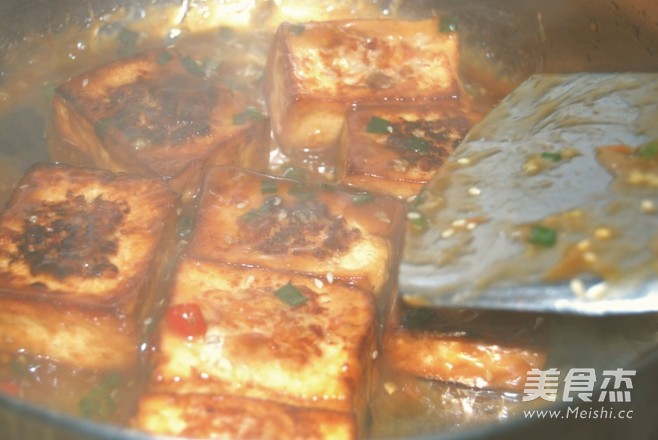 客家酿<a href=/shicai/mimian/DouFu/index.html target=_blank><u>豆腐</u></a>的做法