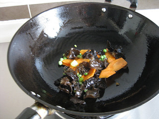 家常烧<a href=/shicai/mimian/DouFu/index.html target=_blank><u>豆腐</u></a>