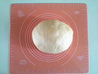 <a href=/shicai/mimian/HongDou/index.html target=_blank><u>红豆</u></a>沙<a href=/shicai/mimian/MianBao/index.html target=_blank><u>面包</u></a>