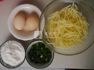 蛋香<a href=/shicai/shucai/TuDou/index.html target=_blank><u>土豆</u></a>饼