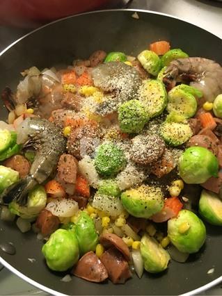 白酱海鲜<a href=/shicai/mimian/YiDaLiMian/index.html target=_blank><u>意大利面</u></a>