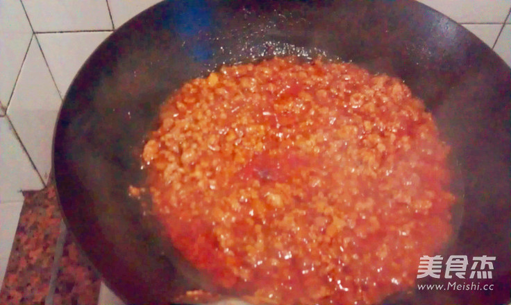 <a href=/shicai/mimian/ZhiShi/index.html target=_blank><u>芝士</u></a>肉酱焗意粉的做法