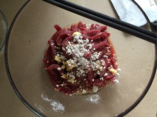 <a href=/shicai/shucai/HuLuoBo/index.html target=_blank><u>胡<a href=/shicai/shucai/LuoBo/index.html target=_blank><u>萝卜</u></a></u></a>炒<a href=/shicai/rouqin/NiuRou/index.html target=_blank><u>牛肉</u></a>