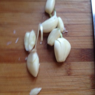 蒜香<a href=/shicai/rouqin/JiBo/index.html target=_blank><u>鸡脖</u></a>