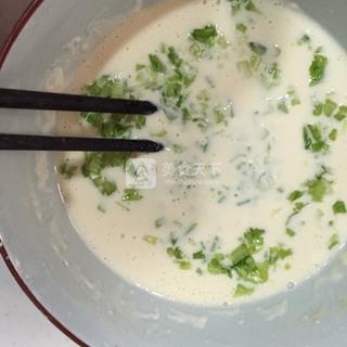 <a href=/shicai/shucai/QinCai/index.html target=_blank><u>芹菜</u></a><a href=/shicai/rouqin/JiDan/index.html target=_blank><u>鸡蛋</u></a>饼