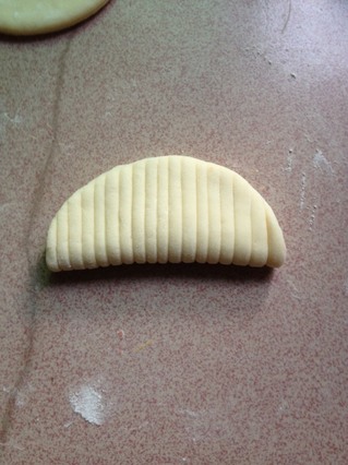 贝壳<a href=/shicai/mimian/HongDou/index.html target=_blank><u>红豆</u></a>包