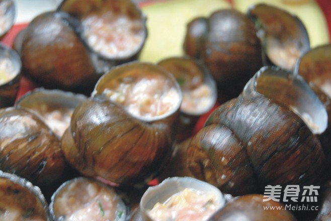 <a href=/shicai/shuichanpin/TianLuo/index.html target=_blank><u>田螺</u></a>塞肉的做法