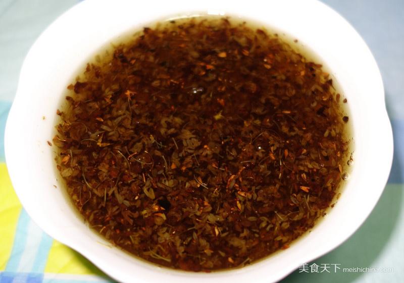 自制糖<a href=/shicai/shucai/GuiHua/index.html target=_blank><u>桂花</u></a>