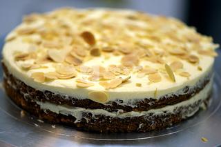 <a href=/shicai/shucai/HuLuoBo/index.html target=_blank><u>胡<a href=/shicai/shucai/LuoBo/index.html target=_blank><u>萝卜</u></a></u></a>蛋糕