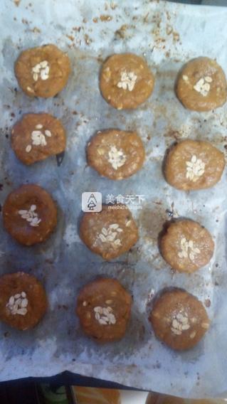 红糖<a href=/shicai/mimian/YanMai/index.html target=_blank><u>燕麦</u></a>饼干
