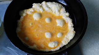 <a href=/shicai/shucai/QiuKui/index.html target=_blank><u>秋葵</u></a>炒蛋