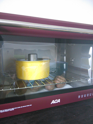 <a href=/shicai/diaoweipin/FanQieJiang/index.html target=_blank><u>番茄酱</u></a><a href=zt/qifengdg target=_blank><u>戚风蛋糕</u></a>