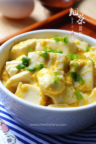 蟹<a href=/shicai/mimian/HuangDou/index.html target=_blank><u>黄豆</u></a>腐