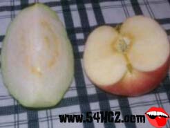 番<a href=/shicai/guopin/ShiLiu/index.html target=_blank><u>石榴</u></a>的吃法1