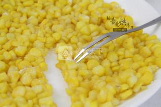 黄金<a href=/shicai/mimian/YuMi/index.html target=_blank><u>玉米</u></a>烙