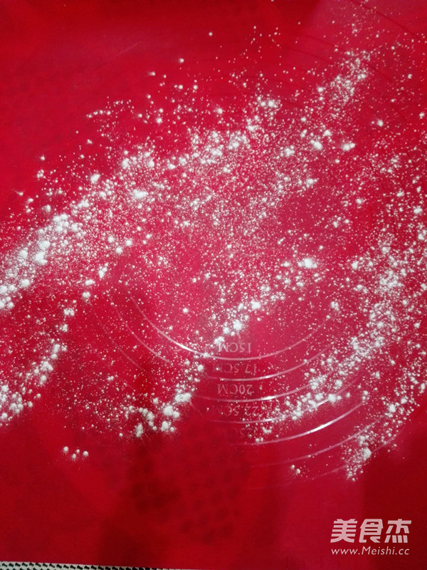 <a href=/shicai/shucai/XiHongShi/index.html target=_blank><u>西红柿</u></a>打卤面的做法