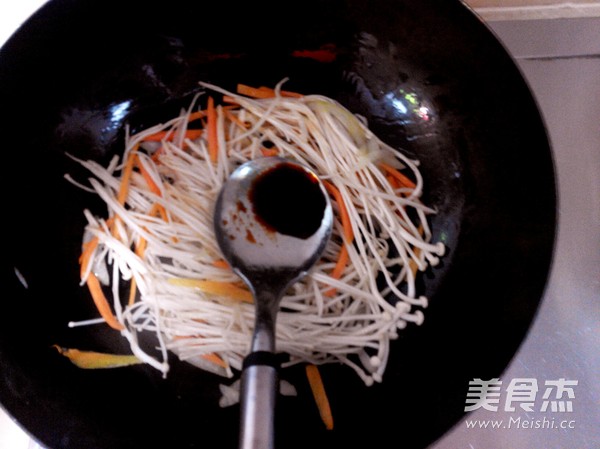 <a href=/shicai/mimian/FenSi/index.html target=_blank><u>粉丝</u></a>泡饼的做法