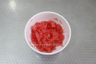 西柚<a href=zt/qifengdg target=_blank><u>戚风蛋糕</u></a>