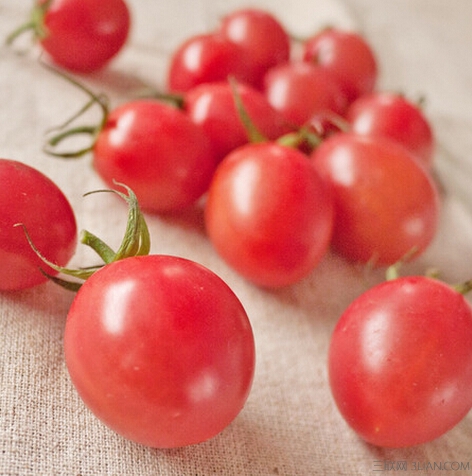 晚上吃这食物注定能变美      