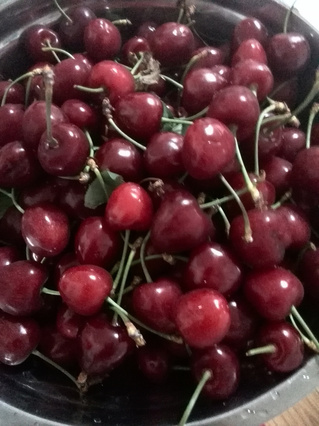 樱<a href=/shicai/guopin/Tao/index.html target=_blank><u>桃</u></a>果酱