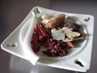 教大家做正宗麻辣<a href=/shicai/rouqin/YaBo/index.html target=_blank><u>鸭脖</u></a>的几个小秘方