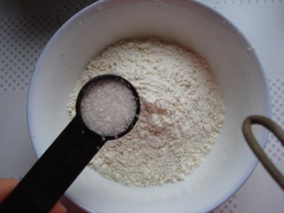 <a href=/shicai/guopin/CaoMei/index.html target=_blank><u>草莓</u></a>鲜奶华夫饼