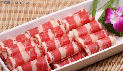 三伏天吃<a href=/shicai/rouqin/YangRou/index.html target=_blank><u>羊肉</u></a>好吗?