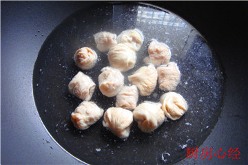 九转<a href=/shicai/rouqin/DaChang/index.html target=_blank><u>大肠</u></a>步骤5