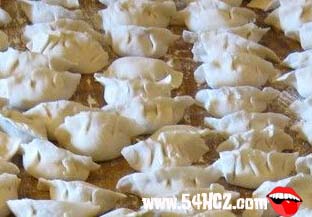 <a href=/shicai/rouqin/NiuRou/index.html target=_blank><u>牛肉</u></a><a href=/shicai/shucai/HuLuoBo/index.html target=_blank><u>胡<a href=/shicai/shucai/LuoBo/index.html target=_blank><u>萝卜</u></a></u></a>饺子馅6