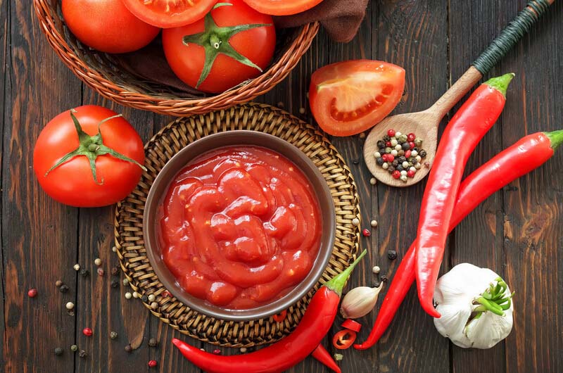 <a href=/shicai/shucai/XiHongShi/index.html target=_blank><u>西红柿</u></a>酱的做法3