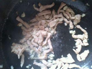 炒<a href=/shicai/mimian/NianGao/index.html target=_blank><u>年糕</u></a>