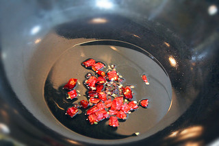 炝炒<a href=/shicai/shucai/TuDou/index.html target=_blank><u>土豆</u></a>丝