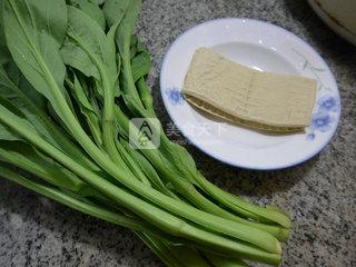 <a href=/shicai/mimian/DouFu/index.html target=_blank><u>豆腐</u></a>干炒<a href=/shicai/shucai/YouCai/index.html target=_blank><u>油菜</u></a>蕻