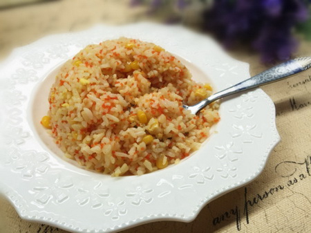 红蟹籽蛋炒饭的做法