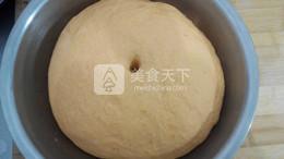 <a href=/shicai/shucai/NanGua/index.html target=_blank><u>南瓜</u></a>玫瑰<a href=/shicai/mimian/MianBao/index.html target=_blank><u>面包</u></a>