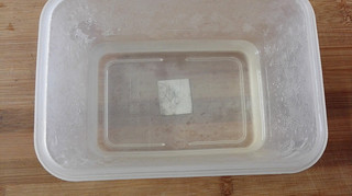 糖<a href=/shicai/shucai/GuiHua/index.html target=_blank><u>桂花</u></a>凉粉