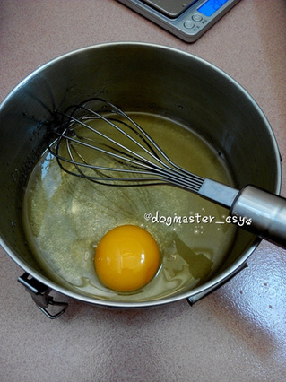 <a href=/shicai/guopin/HuaSheng/index.html target=_blank><u>花生</u></a>酱<a href=/shicai/mimian/YanMai/index.html target=_blank><u>燕麦</u></a>小酥饼