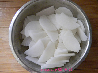 爽口酱<a href=/shicai/shucai/LuoBo/index.html target=_blank><u>萝卜</u></a>