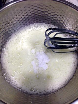 8寸<a href=zt/qifengdg target=_blank><u>戚风蛋糕</u></a>